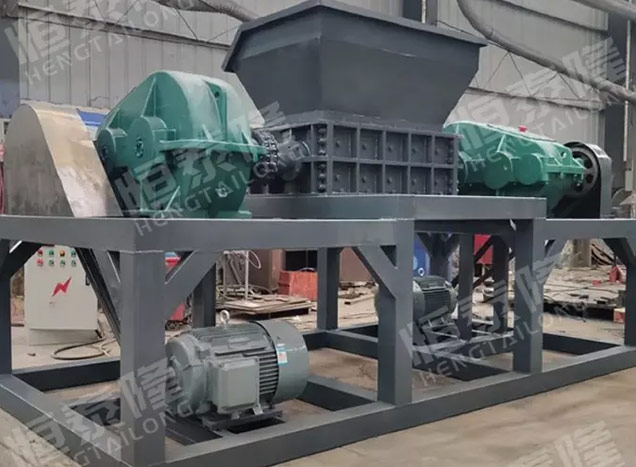 Waste tire shredding/recycling equipment